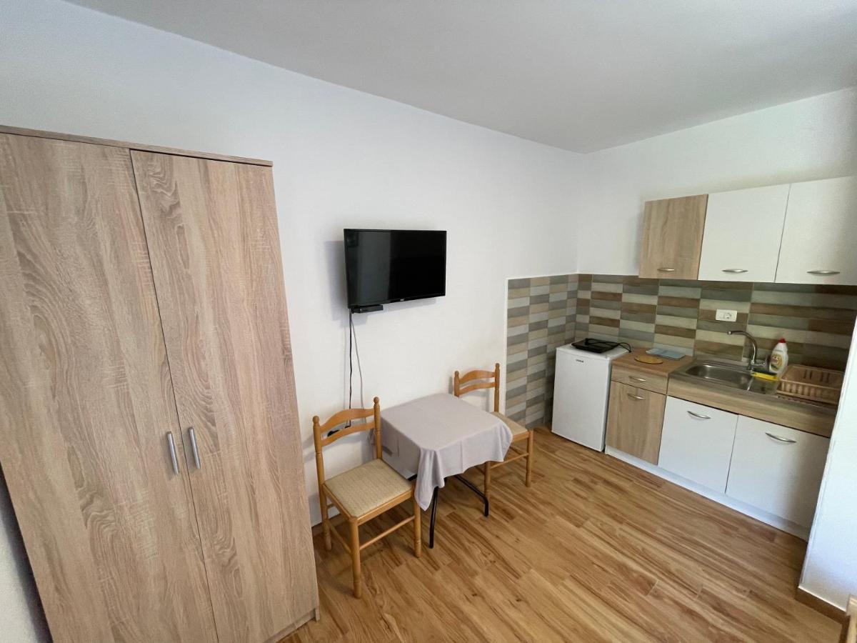Apartments Dionis Котор Экстерьер фото