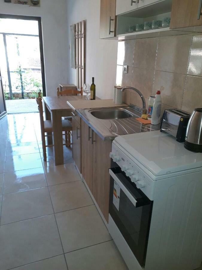 Apartments Dionis Котор Экстерьер фото